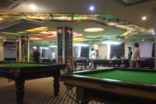 成都竹板凳，茶香四溢的养生之旅(成都竹椅子厂家直销)